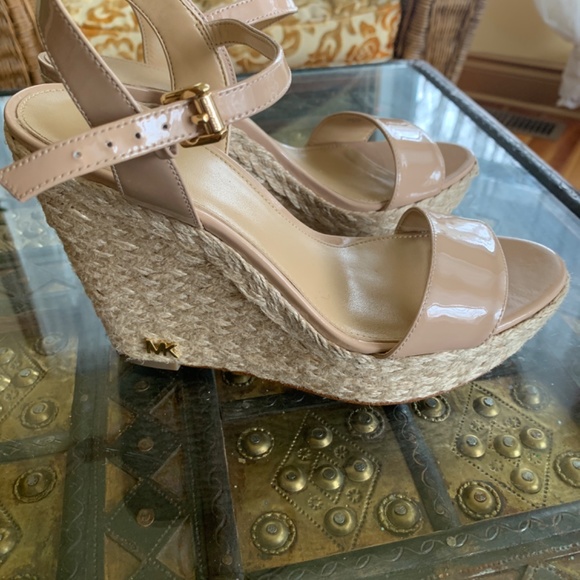 Michael Kors Wedge sandals - Picture 3 of 8